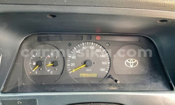 Nunua Ilio tumika Toyota Hiace Nyeupe Gari ndani ya Beitbridge nchini Matabeleland Kusini Nunua Ilio tumika Toyota Hiace Nyeupe Gari ndani ya Beitbridge nchini Matabeleland Kusini