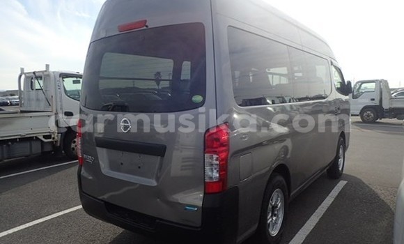 Tenga Tsaru Nissan NV350 Caravan Beige Mota in Beitbridge in Matabeleland South Tenga Tsaru Nissan NV350 Caravan Beige Mota in Beitbridge in Matabeleland South