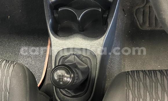 Acheter Occasion Voiture Toyota Yaris Gris à Borrowdale, Harare Acheter Occasion Voiture Toyota Yaris Gris à Borrowdale, Harare