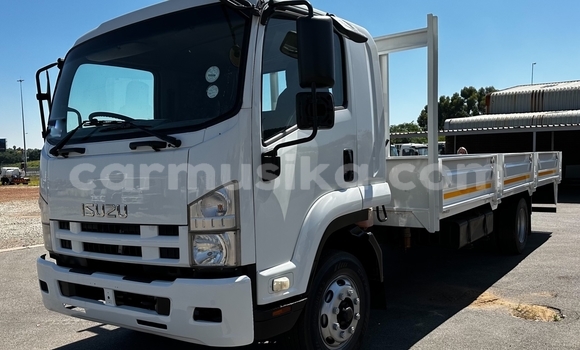 Nunua Ilio tumika Isuzu FTR 850 Nyeupe Lori ndani ya Beitbridge nchini Matabeleland Kusini