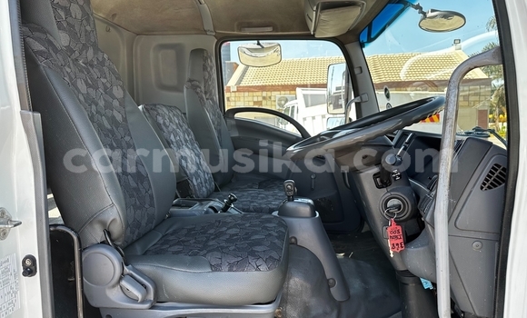 Tenga Tsaru Isuzu FTR 850 Chena Rori in Beitbridge in Matabeleland South Tenga Tsaru Isuzu FTR 850 Chena Rori in Beitbridge in Matabeleland South