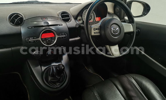 Acheter Occasion Voiture Mazda 2 Bleu à Beitbridge, Matabeleland South Acheter Occasion Voiture Mazda 2 Bleu à Beitbridge, Matabeleland South