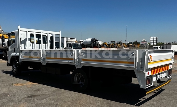 Tenga Tsaru Isuzu FTR 850 Chena Rori in Beitbridge in Matabeleland South Tenga Tsaru Isuzu FTR 850 Chena Rori in Beitbridge in Matabeleland South