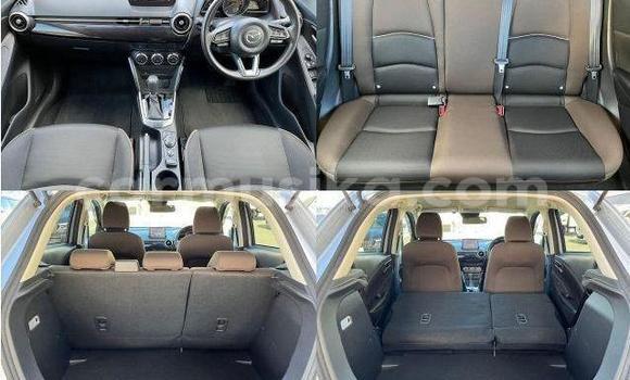 Tenga Tsaru Mazda Mazda 2 Sirivha Mota in Beitbridge in Matabeleland South Tenga Tsaru Mazda Mazda 2 Sirivha Mota in Beitbridge in Matabeleland South