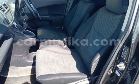 Acheter Occasion Voiture Toyota Ractis Noir à Beitbridge, Matabeleland South Acheter Occasion Voiture Toyota Ractis Noir à Beitbridge, Matabeleland South