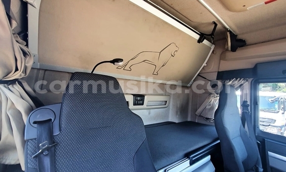 Acheter Occasion Utilitaire Man Silent Blanc à Beitbridge, Matabeleland South Acheter Occasion Utilitaire Man Silent Blanc à Beitbridge, Matabeleland South