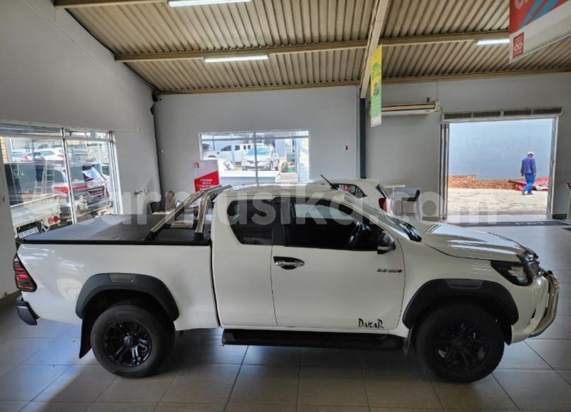 Big with watermark toyota hilux matabeleland south beitbridge 32272