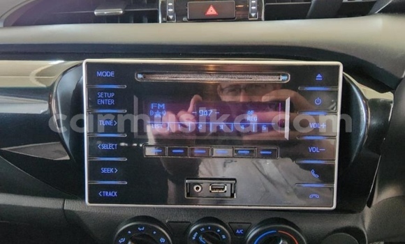 Tenga Tsaru Toyota Hilux Chena Mota in Beitbridge in Matabeleland South Tenga Tsaru Toyota Hilux Chena Mota in Beitbridge in Matabeleland South