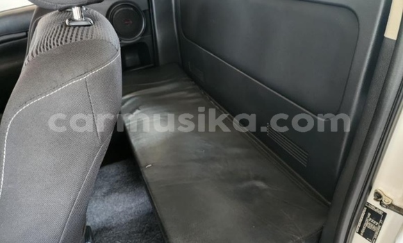 Tenga Tsaru Toyota Hilux Chena Mota in Beitbridge in Matabeleland South Tenga Tsaru Toyota Hilux Chena Mota in Beitbridge in Matabeleland South