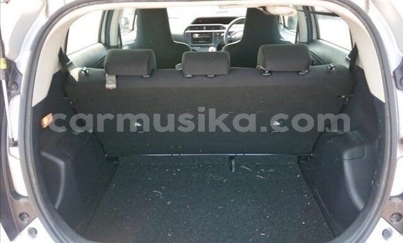 Nunua Ilio tumika Toyota Aqua Fedha Gari ndani ya Beitbridge nchini Matabeleland Kusini Nunua Ilio tumika Toyota Aqua Fedha Gari ndani ya Beitbridge nchini Matabeleland Kusini