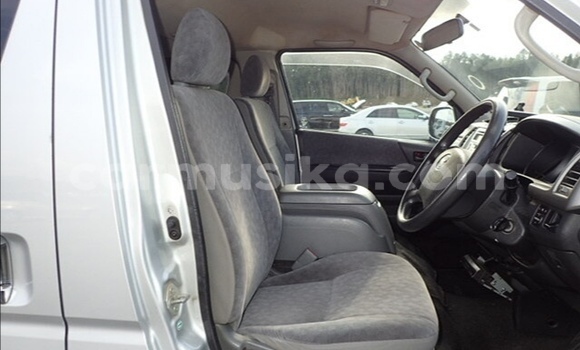 Acheter Occasion Voiture Toyota Hiace Gris à Beitbridge, Matabeleland South Acheter Occasion Voiture Toyota Hiace Gris à Beitbridge, Matabeleland South