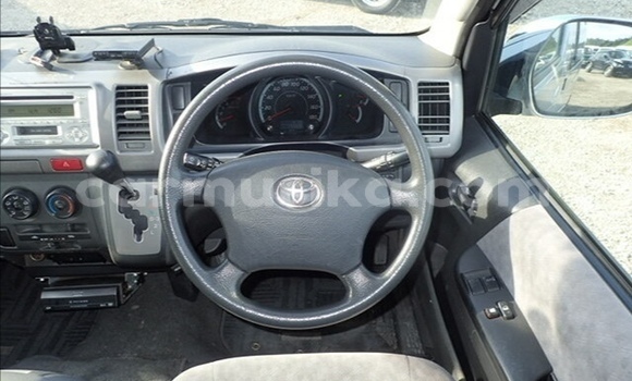 Acheter Occasion Voiture Toyota Hiace Gris à Beitbridge, Matabeleland South Acheter Occasion Voiture Toyota Hiace Gris à Beitbridge, Matabeleland South