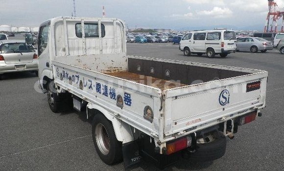 Acheter Occasion Voiture Toyota Dyna Blanc à Beitbridge, Matabeleland South Acheter Occasion Voiture Toyota Dyna Blanc à Beitbridge, Matabeleland South