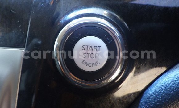 Acheter Occasion Voiture Nissan Elgrand Noir à Beitbridge, Matabeleland South Acheter Occasion Voiture Nissan Elgrand Noir à Beitbridge, Matabeleland South