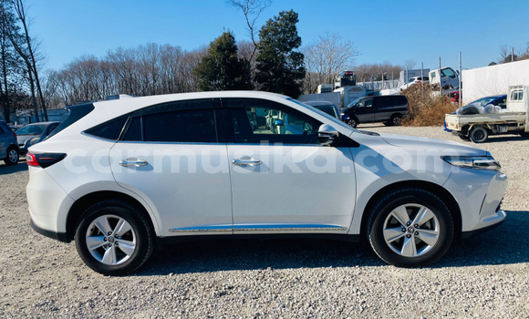 Tenga Tsaru Toyota Harrier Chena Mota in Beitbridge in Matabeleland South Tenga Tsaru Toyota Harrier Chena Mota in Beitbridge in Matabeleland South