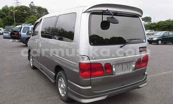 Buy Used Toyota Granvia Other Car in Beitbridge in Matabeleland South Buy Used Toyota Granvia Other Car in Beitbridge in Matabeleland South