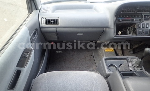 Buy Used Toyota Hiace Other Car in Beitbridge in Matabeleland South Buy Used Toyota Hiace Other Car in Beitbridge in Matabeleland South