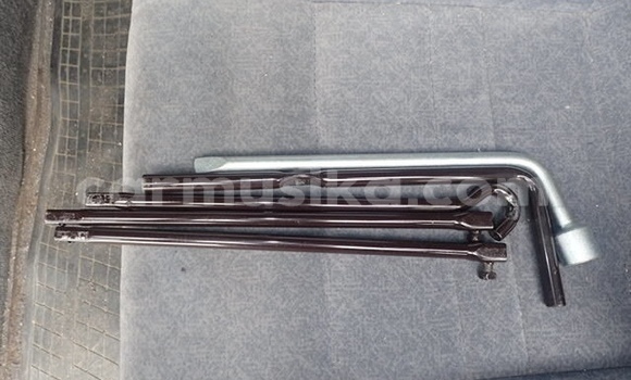 Buy Used Toyota Hiace Other Car in Beitbridge in Matabeleland South Buy Used Toyota Hiace Other Car in Beitbridge in Matabeleland South