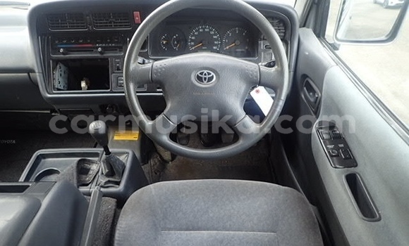 Buy Used Toyota Hiace Other Car in Beitbridge in Matabeleland South Buy Used Toyota Hiace Other Car in Beitbridge in Matabeleland South