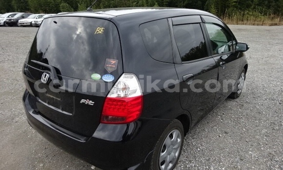 Buy Used Honda Fit Black Car in Beitbridge in Matabeleland South Buy Used Honda Fit Black Car in Beitbridge in Matabeleland South