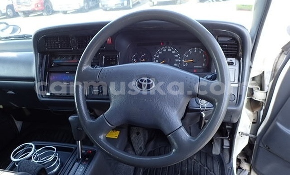 Acheter Occasion Voiture Toyota Hiace Autre à Beitbridge, Matabeleland South Acheter Occasion Voiture Toyota Hiace Autre à Beitbridge, Matabeleland South