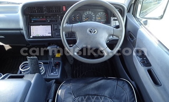 Acheter Occasion Voiture Toyota Hiace Autre à Beitbridge, Matabeleland South Acheter Occasion Voiture Toyota Hiace Autre à Beitbridge, Matabeleland South
