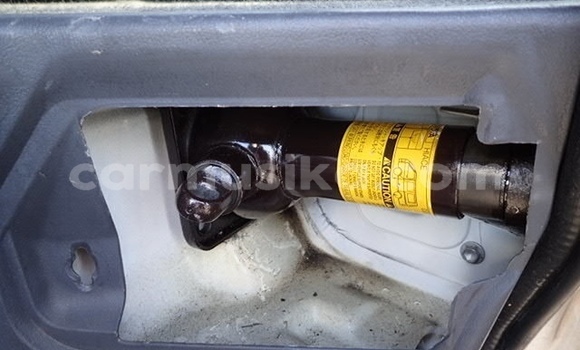 Acheter Occasion Voiture Toyota Hiace Autre à Beitbridge, Matabeleland South Acheter Occasion Voiture Toyota Hiace Autre à Beitbridge, Matabeleland South