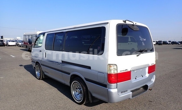 Acheter Occasion Voiture Toyota Hiace Autre à Beitbridge, Matabeleland South Acheter Occasion Voiture Toyota Hiace Autre à Beitbridge, Matabeleland South