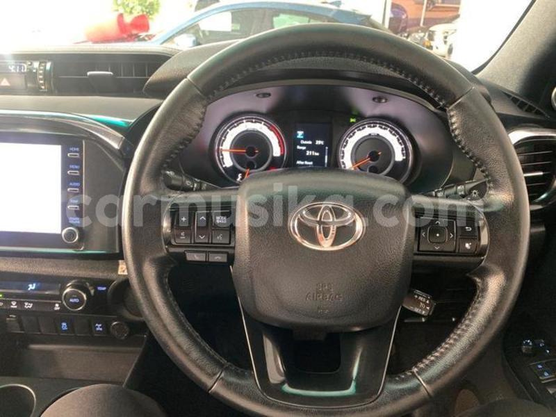 Big with watermark toyota hilux matabeleland south beitbridge 32326