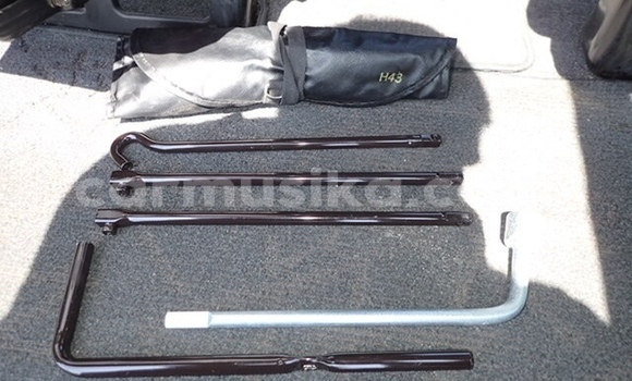 Buy Used Toyota Hiace Other Car in Beitbridge in Matabeleland South Buy Used Toyota Hiace Other Car in Beitbridge in Matabeleland South