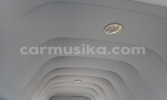 Buy Used Toyota Hiace Other Car in Beitbridge in Matabeleland South Buy Used Toyota Hiace Other Car in Beitbridge in Matabeleland South