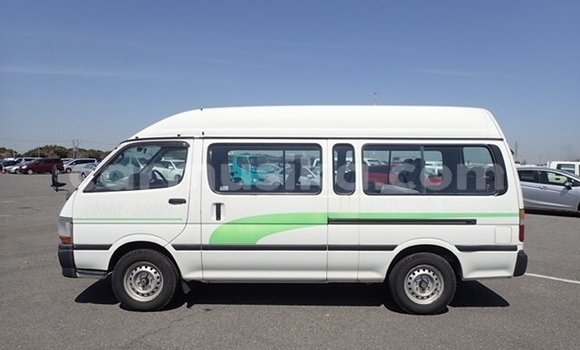 Buy Used Toyota Hiace Other Car in Beitbridge in Matabeleland South Buy Used Toyota Hiace Other Car in Beitbridge in Matabeleland South