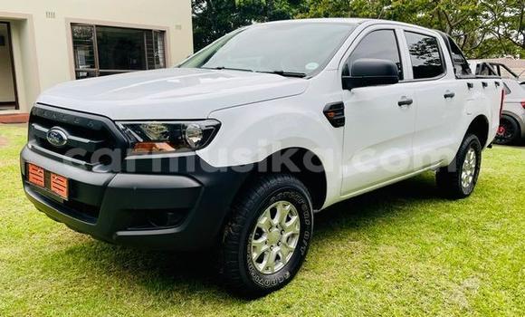 Nunua Ilio tumika Ford Ranger Nyeupe Gari ndani ya Beitbridge nchini Matabeleland Kusini Nunua Ilio tumika Ford Ranger Nyeupe Gari ndani ya Beitbridge nchini Matabeleland Kusini