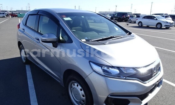 Acheter Occasion Voiture Honda Fit Gris à Beitbridge, Matabeleland South Acheter Occasion Voiture Honda Fit Gris à Beitbridge, Matabeleland South
