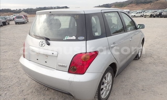 Tenga Tsaru Toyota IST Sirivha Mota in Beitbridge in Matabeleland South Tenga Tsaru Toyota IST Sirivha Mota in Beitbridge in Matabeleland South