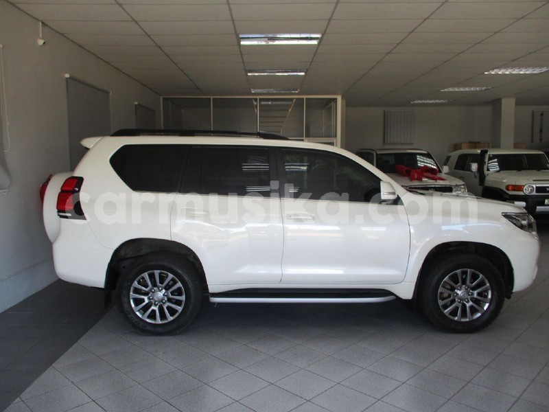 Big with watermark toyota land cruiser prado matabeleland south beitbridge 32396