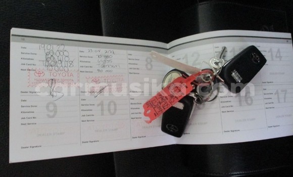 Tenga Tsaru Toyota Hilux Zvimwe Mota in Beitbridge in Matabeleland South Tenga Tsaru Toyota Hilux Zvimwe Mota in Beitbridge in Matabeleland South