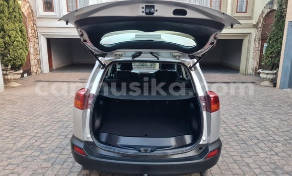 Acheter Occasion Voiture Toyota RAV4 Gris à Borrowdale, Harare Acheter Occasion Voiture Toyota RAV4 Gris à Borrowdale, Harare