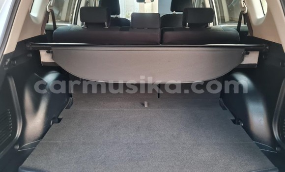 Acheter Occasion Voiture Toyota RAV4 Gris à Borrowdale, Harare Acheter Occasion Voiture Toyota RAV4 Gris à Borrowdale, Harare