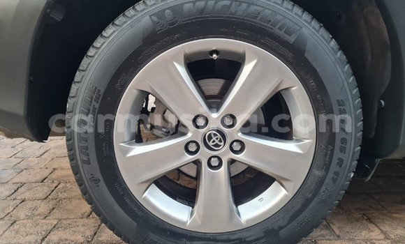 Acheter Occasion Voiture Toyota RAV4 Gris à Borrowdale, Harare Acheter Occasion Voiture Toyota RAV4 Gris à Borrowdale, Harare