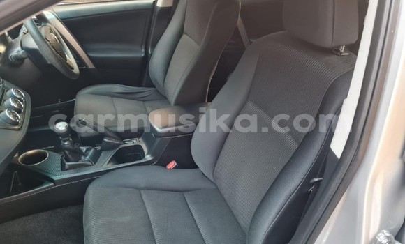 Acheter Occasion Voiture Toyota RAV4 Gris à Borrowdale, Harare Acheter Occasion Voiture Toyota RAV4 Gris à Borrowdale, Harare