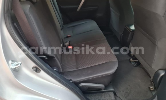 Acheter Occasion Voiture Toyota RAV4 Gris à Borrowdale, Harare Acheter Occasion Voiture Toyota RAV4 Gris à Borrowdale, Harare