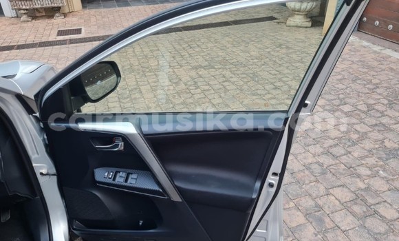 Acheter Occasion Voiture Toyota RAV4 Gris à Borrowdale, Harare Acheter Occasion Voiture Toyota RAV4 Gris à Borrowdale, Harare