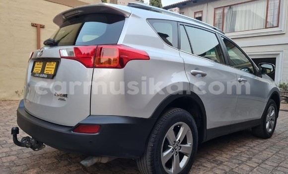 Acheter Occasion Voiture Toyota RAV4 Gris à Borrowdale, Harare Acheter Occasion Voiture Toyota RAV4 Gris à Borrowdale, Harare