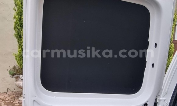 Acheter Occasion Voiture Volkswagen Caddy Blanc à Harare, Harare Acheter Occasion Voiture Volkswagen Caddy Blanc à Harare, Harare