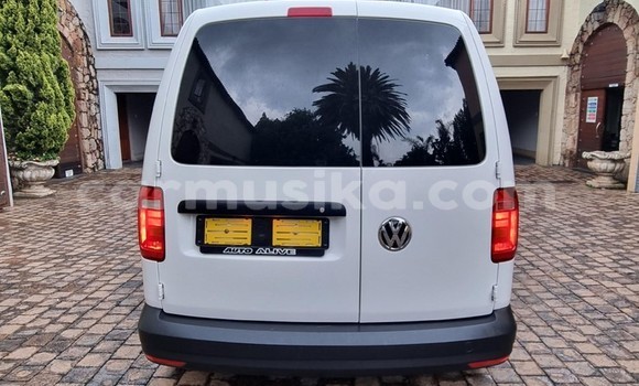 Acheter Occasion Voiture Volkswagen Caddy Blanc à Harare, Harare Acheter Occasion Voiture Volkswagen Caddy Blanc à Harare, Harare