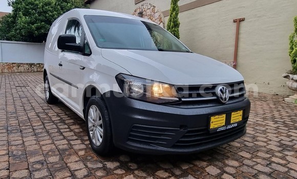 Acheter Occasion Voiture Volkswagen Caddy Blanc à Harare, Harare Acheter Occasion Voiture Volkswagen Caddy Blanc à Harare, Harare