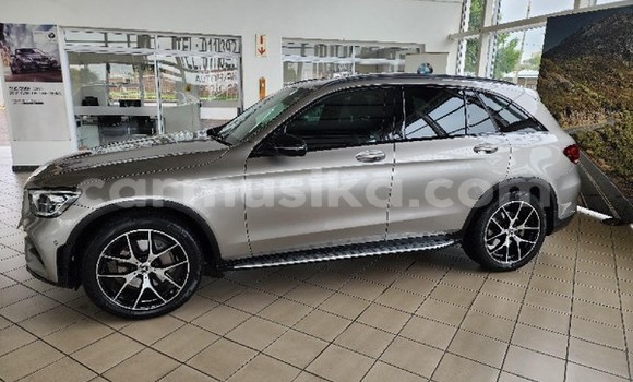 Acheter Occasion Voiture Mercedes‒Benz GLC Gris à Beitbridge, Matabeleland South Acheter Occasion Voiture Mercedes‒Benz GLC Gris à Beitbridge, Matabeleland South
