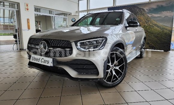 Acheter Occasion Voiture Mercedes‒Benz GLC Gris à Beitbridge, Matabeleland South Acheter Occasion Voiture Mercedes‒Benz GLC Gris à Beitbridge, Matabeleland South