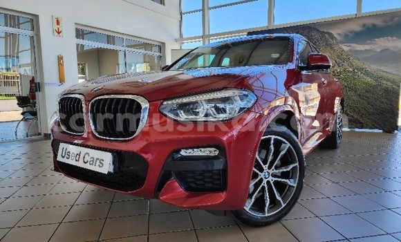 Acheter Occasion Voiture BMW X4 Rouge à Beitbridge, Matabeleland South Acheter Occasion Voiture BMW X4 Rouge à Beitbridge, Matabeleland South